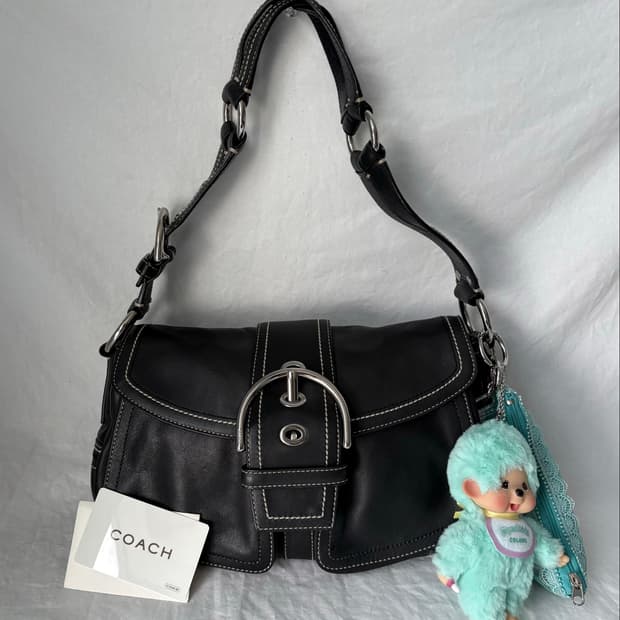 Coach buckle point shoulder bag