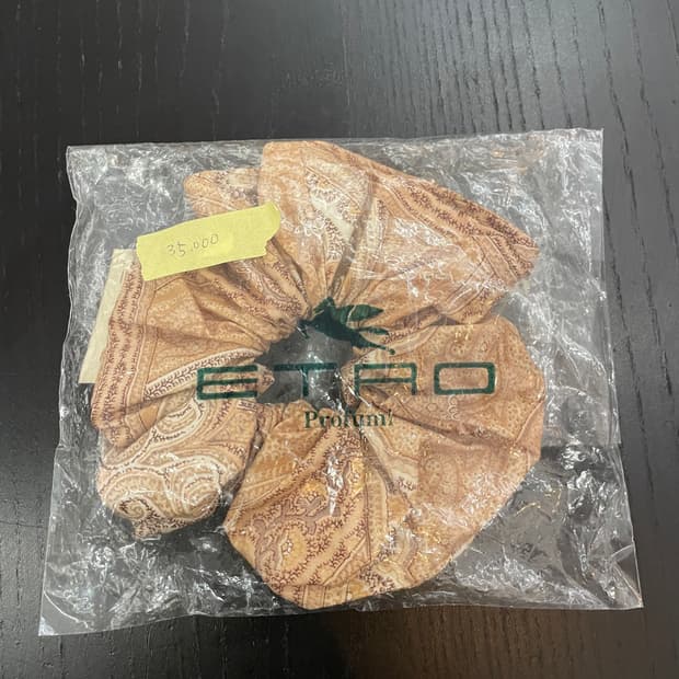 에트로 헤어 스크런치 새제품