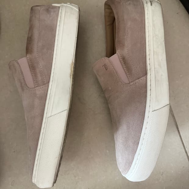 토즈 슬립 온 브라운