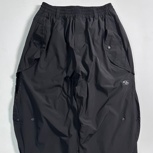 산산기어 블랙 웨이브 팬츠 