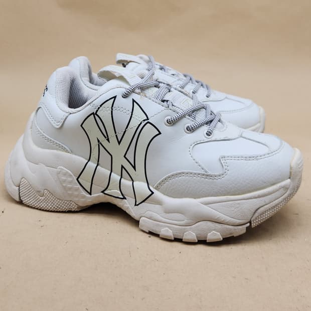 MLB 엠엘비 빅볼청키 뉴욕양키스 여성운동화240