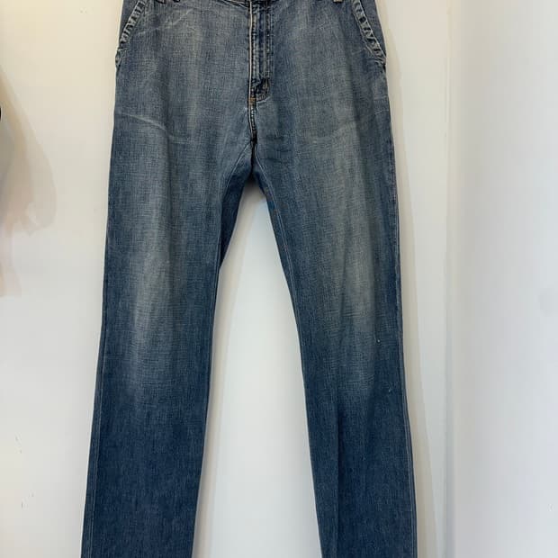 DKNY 블루 그레이 워싱 얇은 데님 팬츠