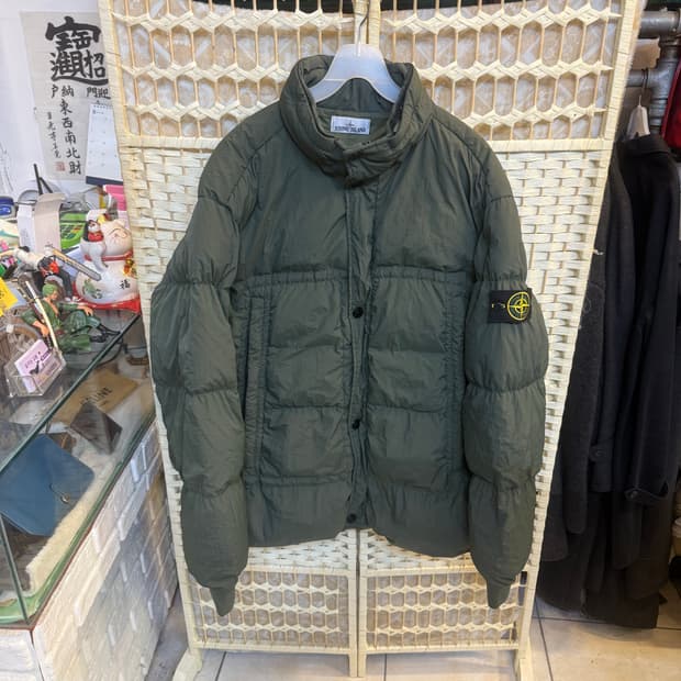 110-115/20fw 정품 스톤아일랜드 크링클립스 패딩 팝니다