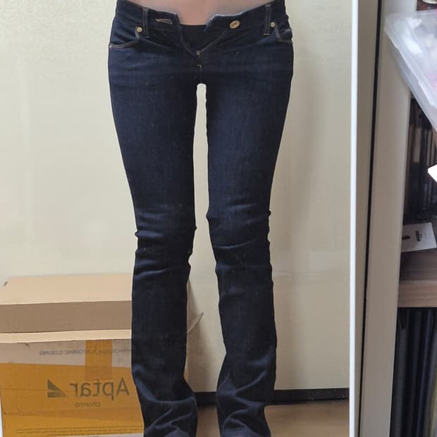 캘빈클라인 큐빅 로우라이즈 스키니진