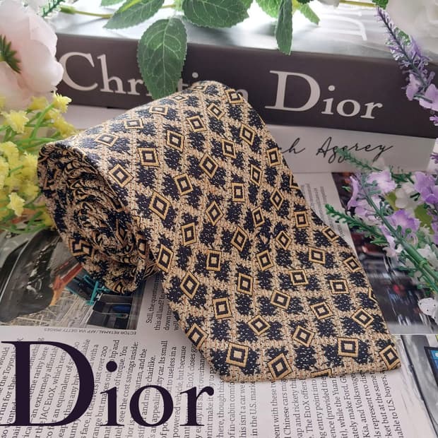 디올 실크 골드&블랙 패턴 넥타이 10.1cm A+등급 K1321
