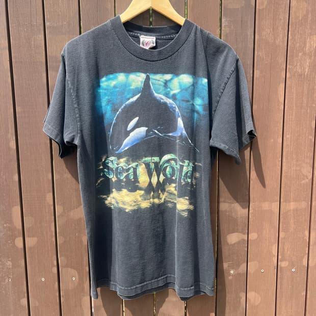 90s Vintage Sun Faded Single Stitch