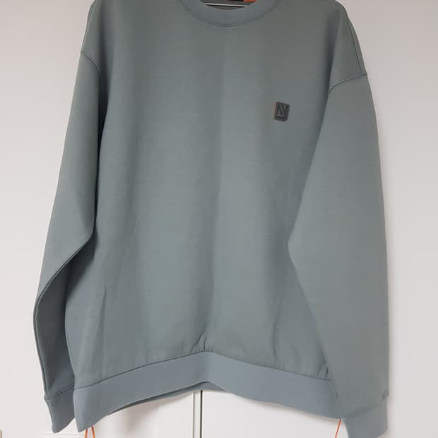 M) 질스튜어트뉴욕 브롱스 백로고 스트링 맨투맨