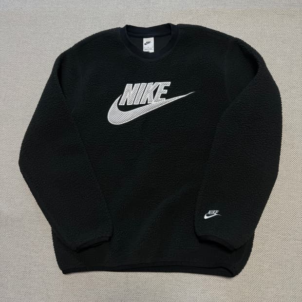 나이키 빅로고 플리스 맨투맨