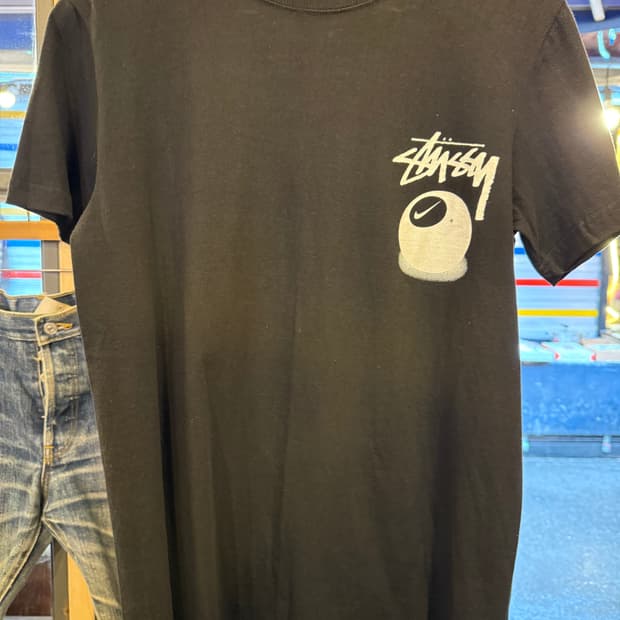 나투시 나이키 스투시 8볼 티셔츠 블랙