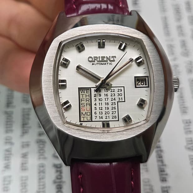 레어] 빈티지 오리엔트 만년달력 점보 오리지널 실버다이얼 오토매틱