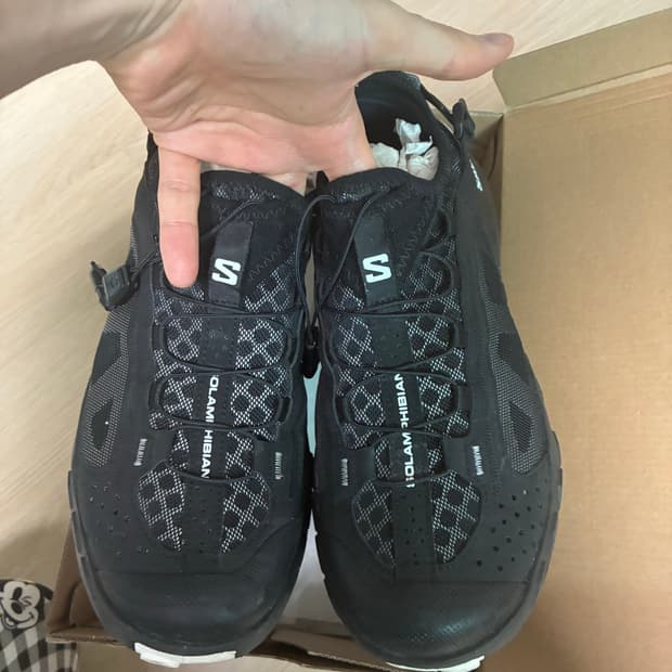 살로몬 솔앰피비안 265