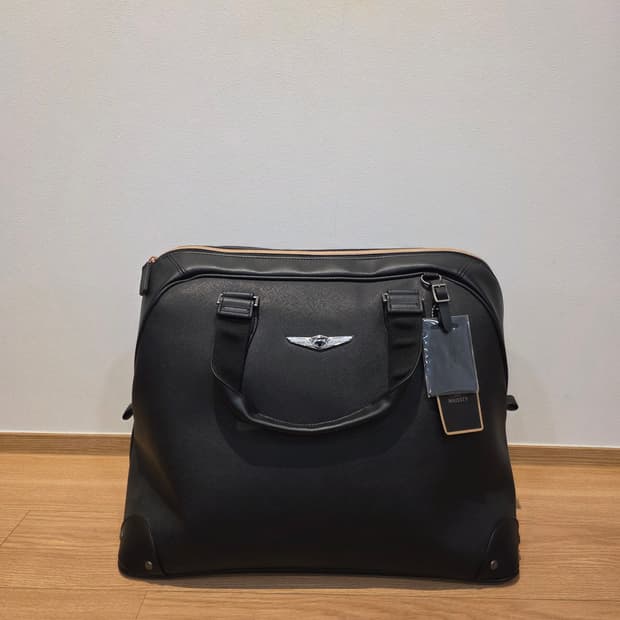 [새제품] 마제스티 제네시스 가죽 보스턴백 골프/여행 가방