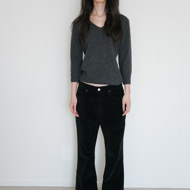 repos ALPACA V-NECK KNIT (CHARCOAL)