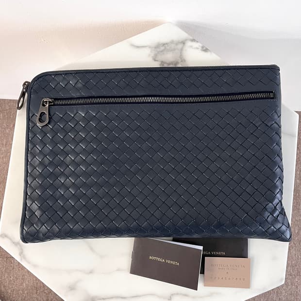 [A급/정품] 보테가베네타 인트레치아토 클러치 백 가방 네이비
