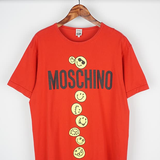  CHEAP and CHIC by MOSCHINO T-shirt
