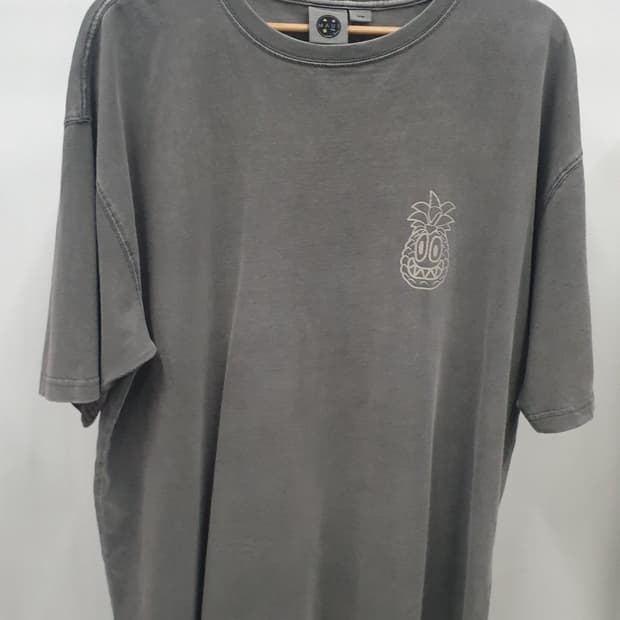 MAUI and Sons 레드 파인애플 쿠키 반팔티 라지