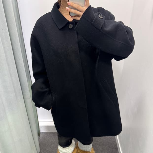 입생로랑 블랙 코트