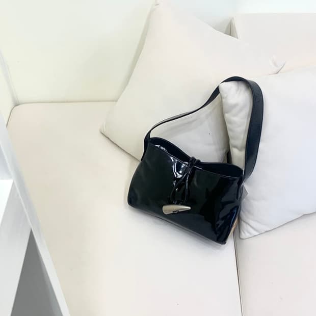 버버리 페이던트 숄더백 (정품)