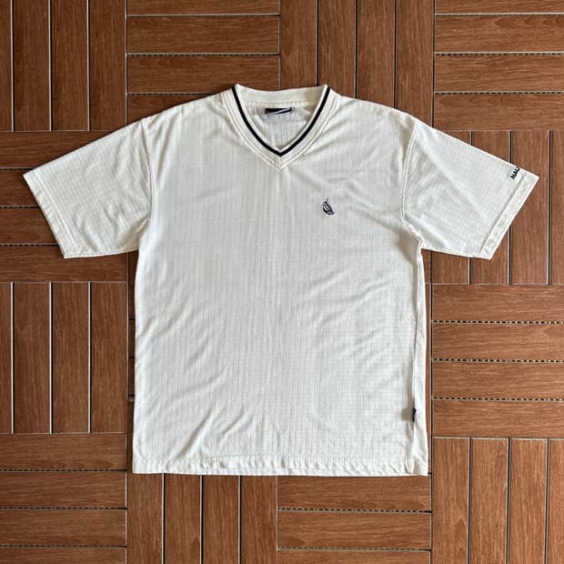 Nautica v-neck cotton 1/2 tee