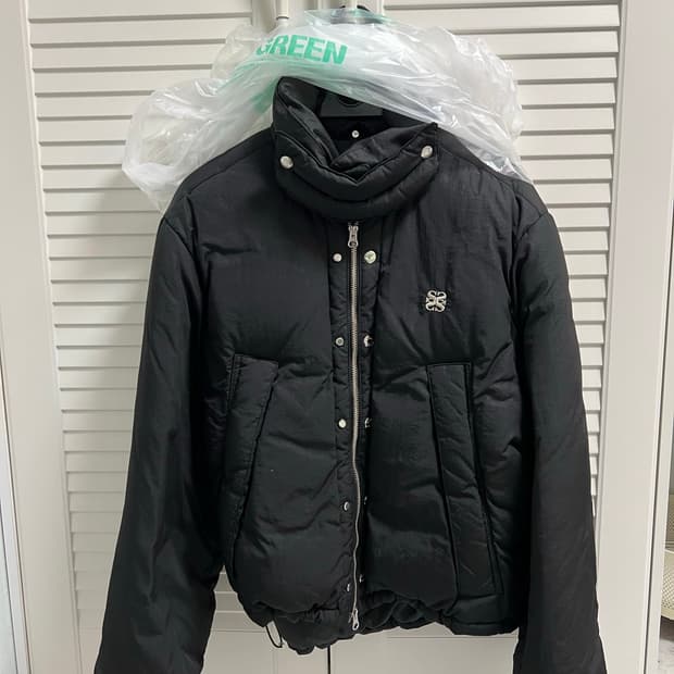 세터 레체 패딩 M