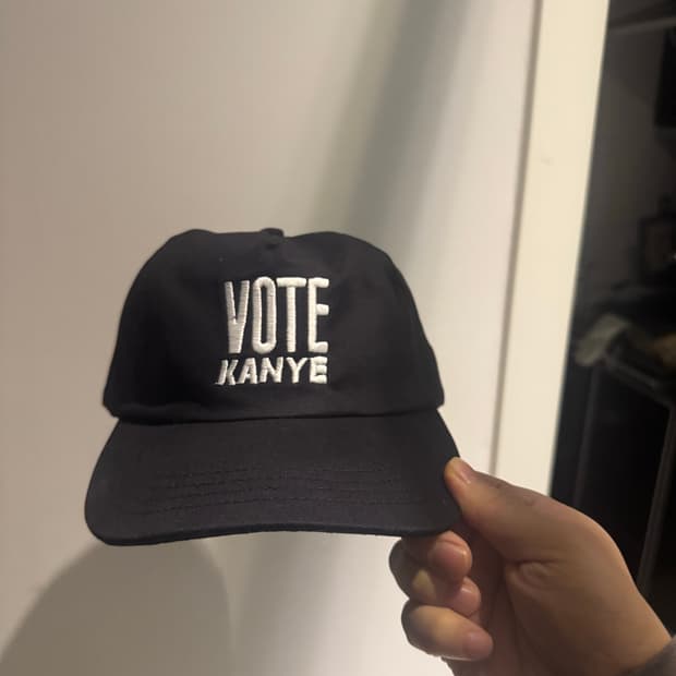 Vote kanye 보트 칸예 모자 (착샷)