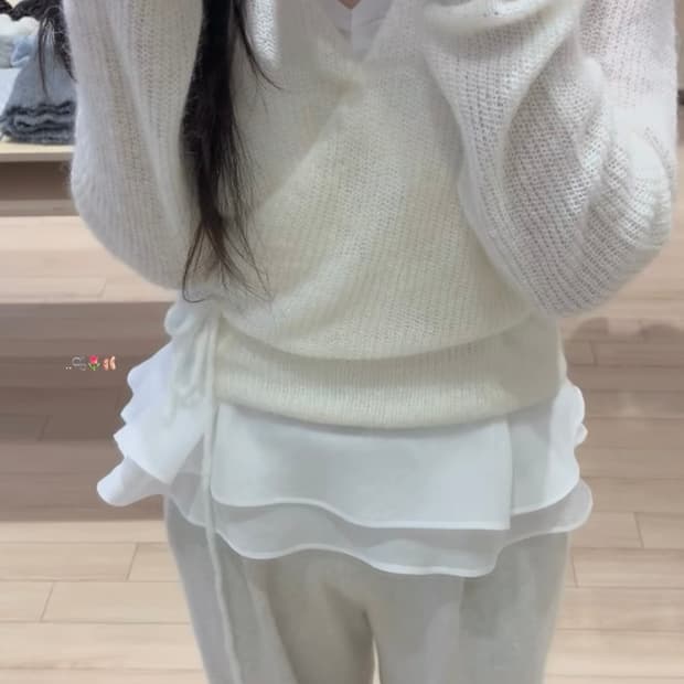 (새상품)누아누아 레오 모헤어 랩 니트