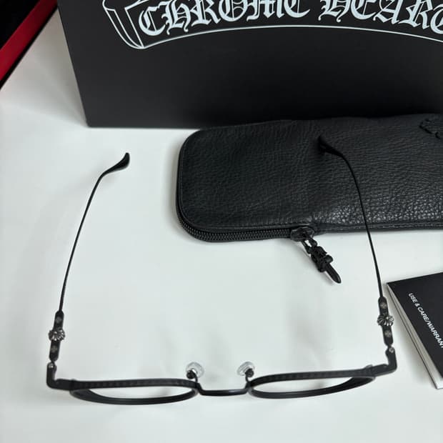 크롬하츠 거쉬 안경 풀구성 판매