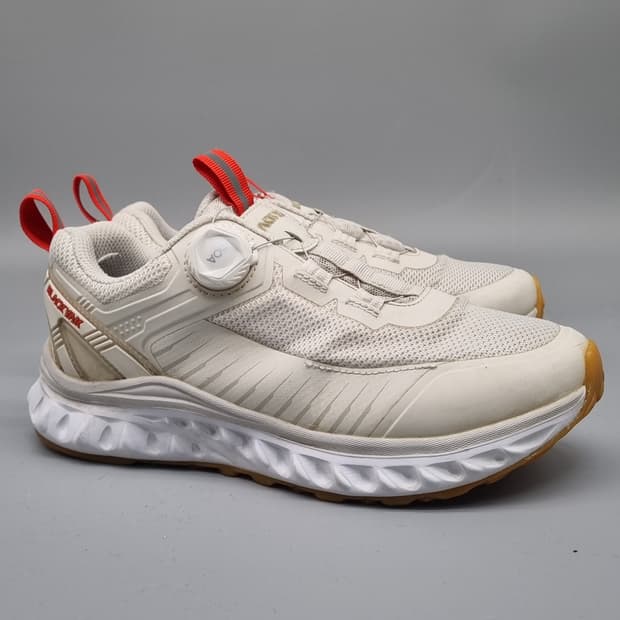 블랙야크 투어리스트 트레킹화 245