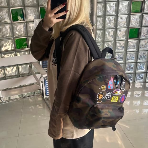 last one/A BATHING APE CAMO PATCH DAYPAC