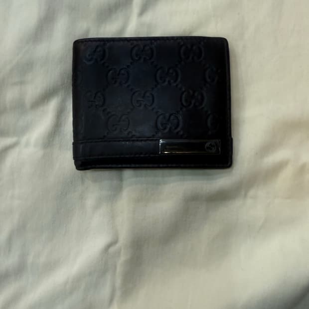 정품 구찌 시마 반지갑 팝니다