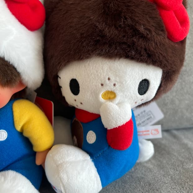 몬치치 헬로키티 인형
