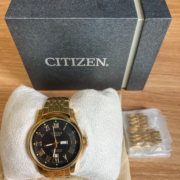 시티즌 금장 골드 시계