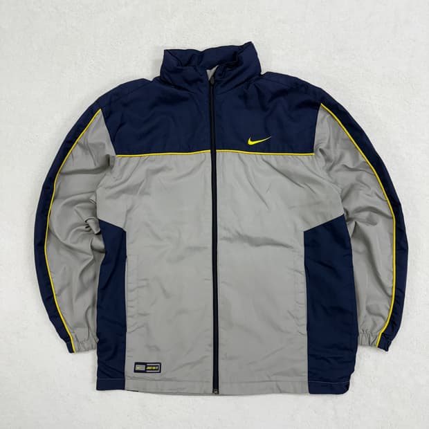 나이키 바람막이