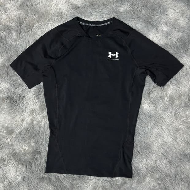 언더아머 기능성 반팔 블랙 L