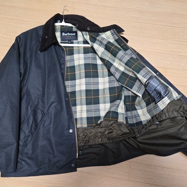 바버 트랜스포트 왁스자켓 카키 42사이즈(110)