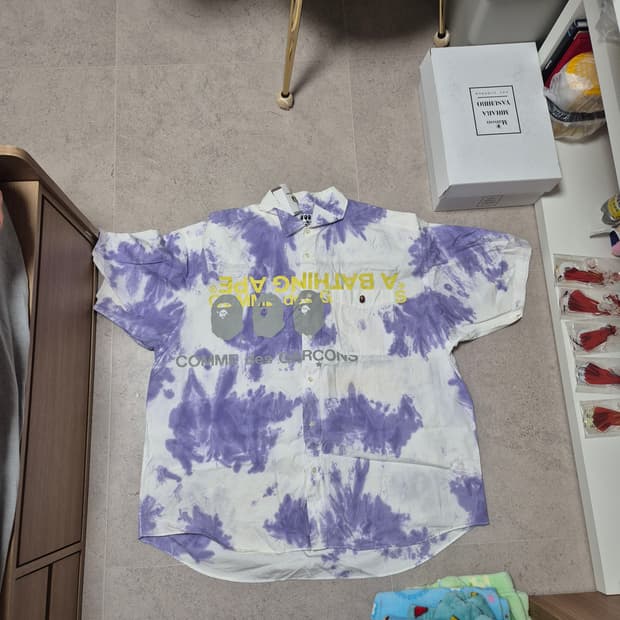 베이프 x 꼼데가르송 오사카 타이다이 루즈핏 숏슬리브 셔츠 퍼플