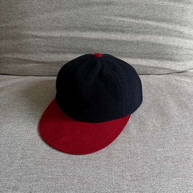 Hender sheme 헨더스킴 피그 스웨이드 캡