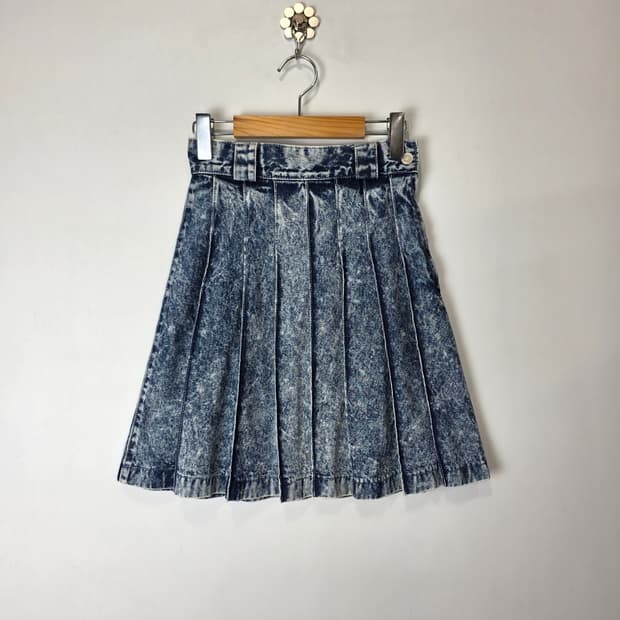 돌청 플리츠 데님스커트 