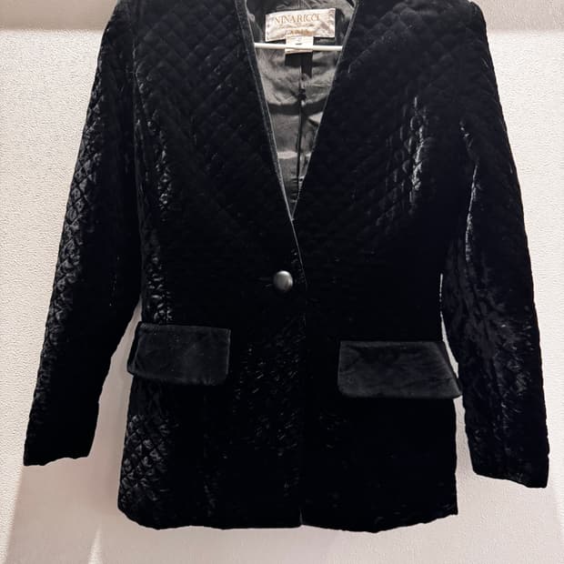 니나리치 퀼팅 벨벳 자켓