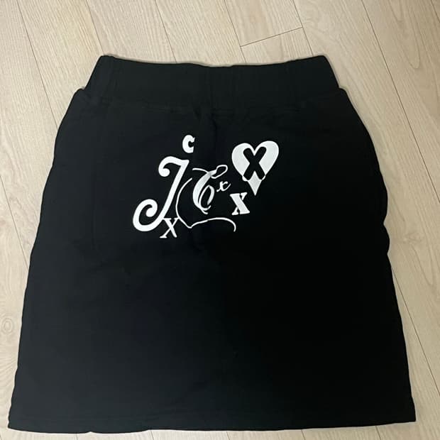 지초이 포켓 스커트 블랙