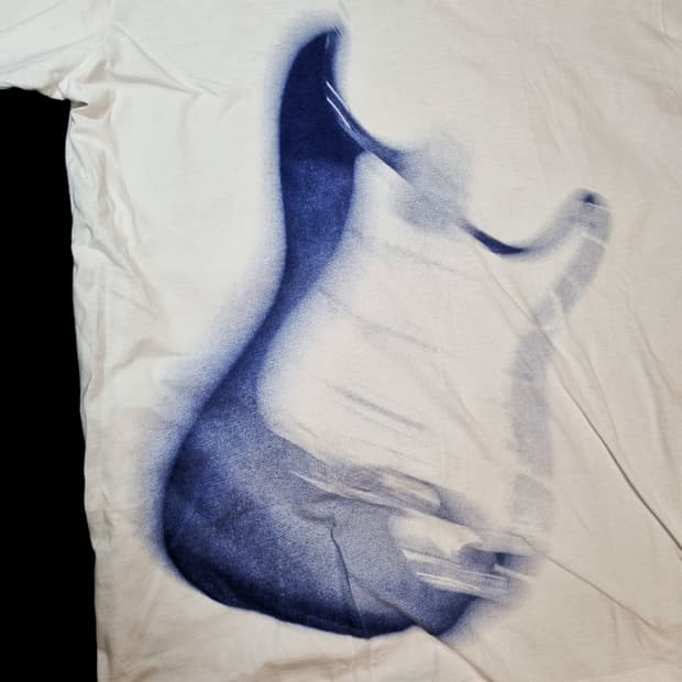 [42] 라드뮤지션 펜더 U넥 T-shirt