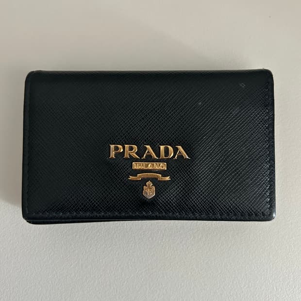프라다 사피아노 반지갑 금장