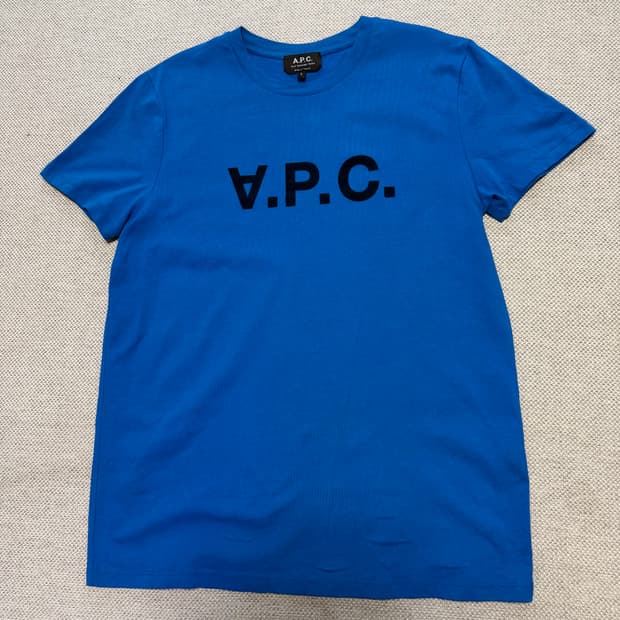A.P.C. 아페쎄 로고 반팔티