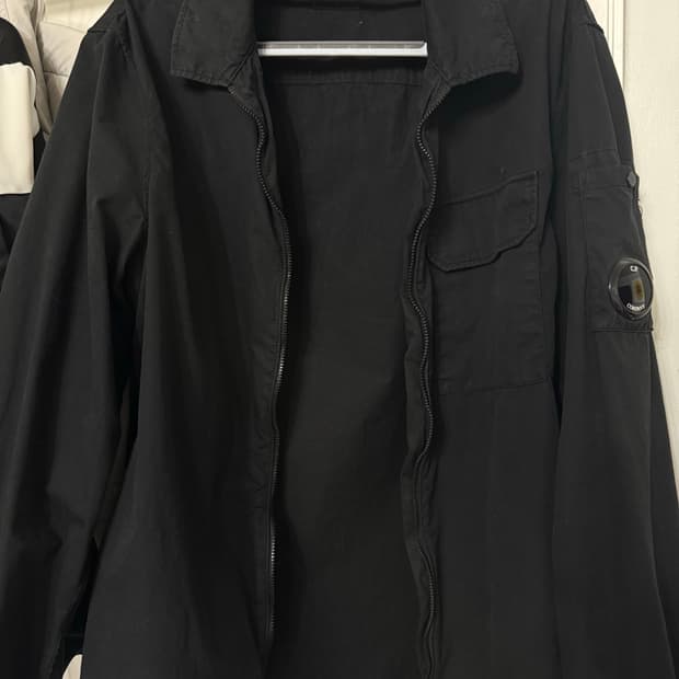 CP 컴퍼니 집업 셔츠