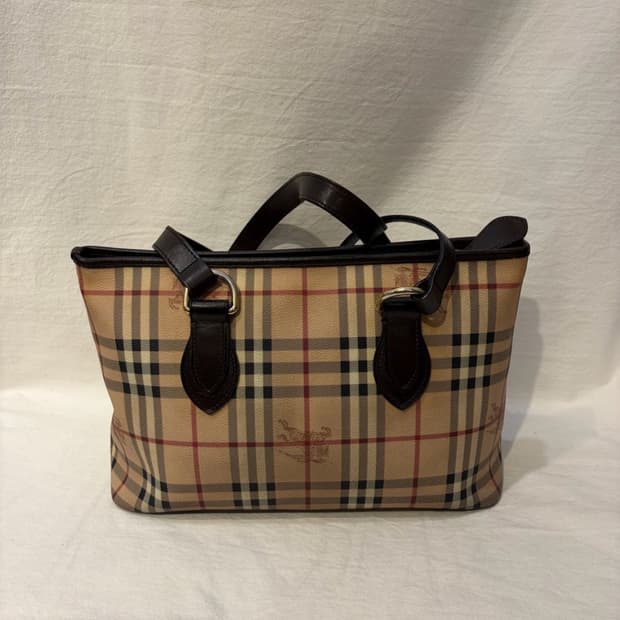 버버리 체크 숄더백 가방