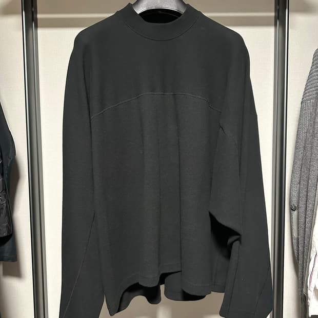 이얼즈어고 오버사이즈 맨투맨