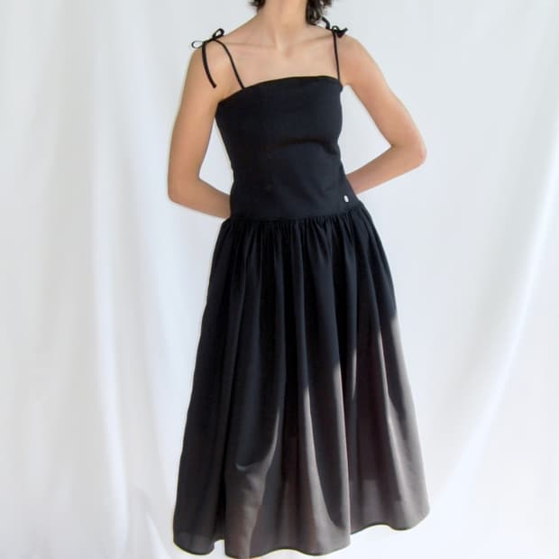 썬번프로젝트 원피스 ( Maxi Shirring One-piece )