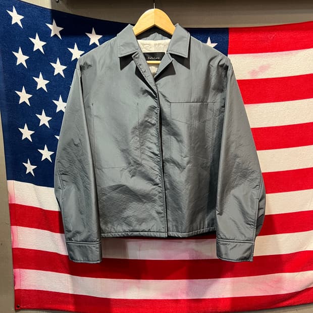 델라 라나 자켓