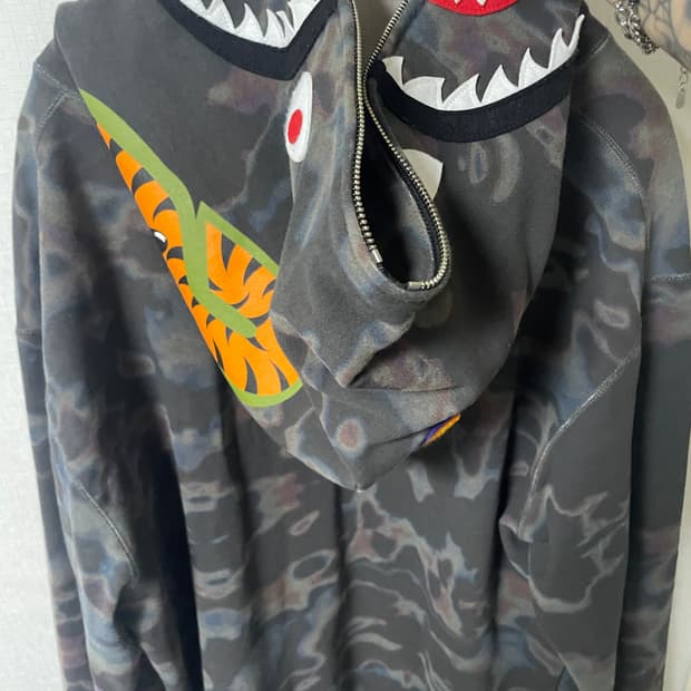 베이프 서모그래피 샤크후드 XXL