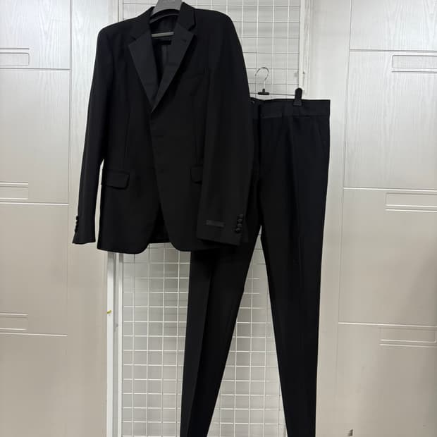 프라다 수트(새상품)